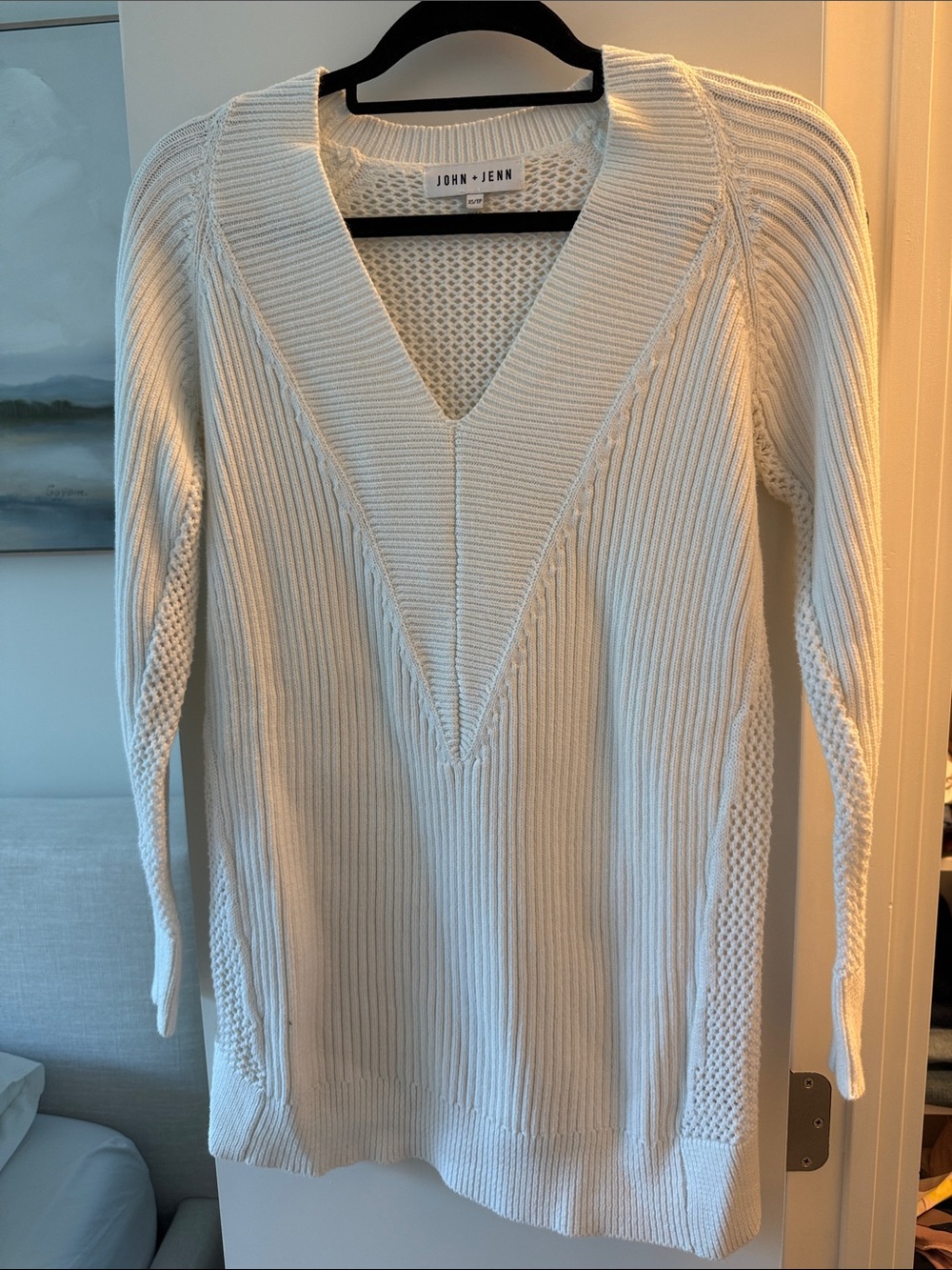John + Jenn White V-Neck Ribbed Knit Pullover (100% cotton)